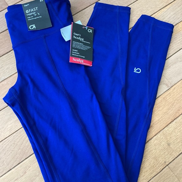 NWT Gapfit sculpt compression high rise leggings - Picture 3 of 17